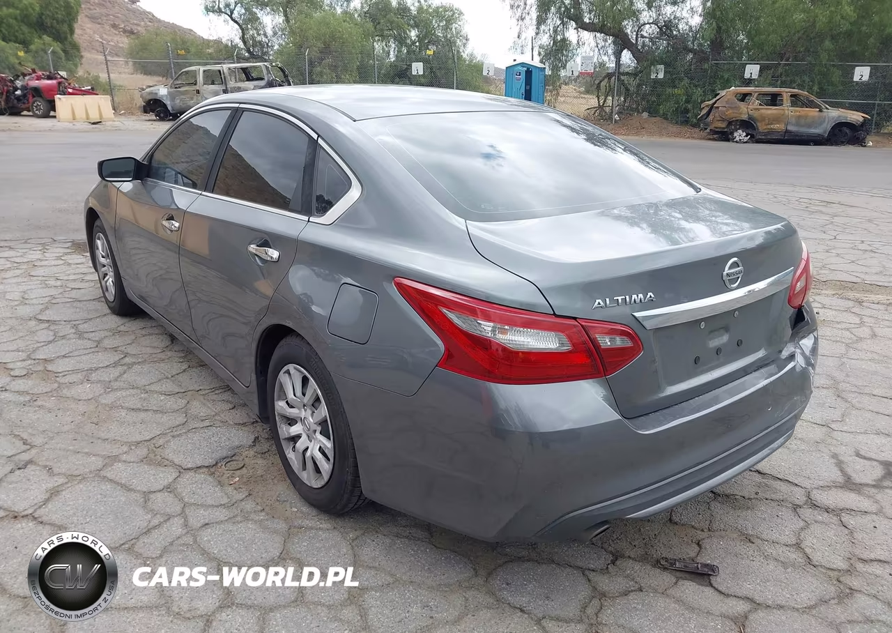 2018 Nissan Altima 2.5 S VIN:1N4AL3AP4JC182459 - 3