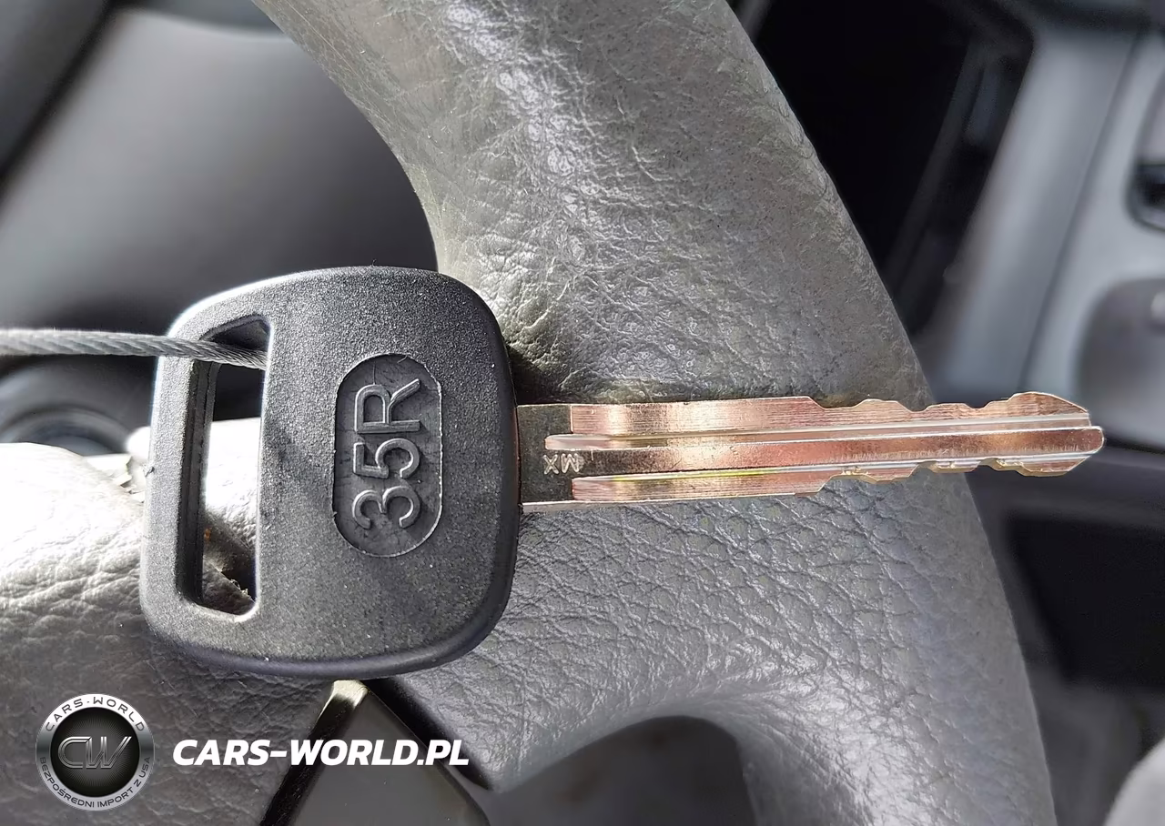 2005 Toyota Camry Le VIN:4T1BE32K05U995028 - 11