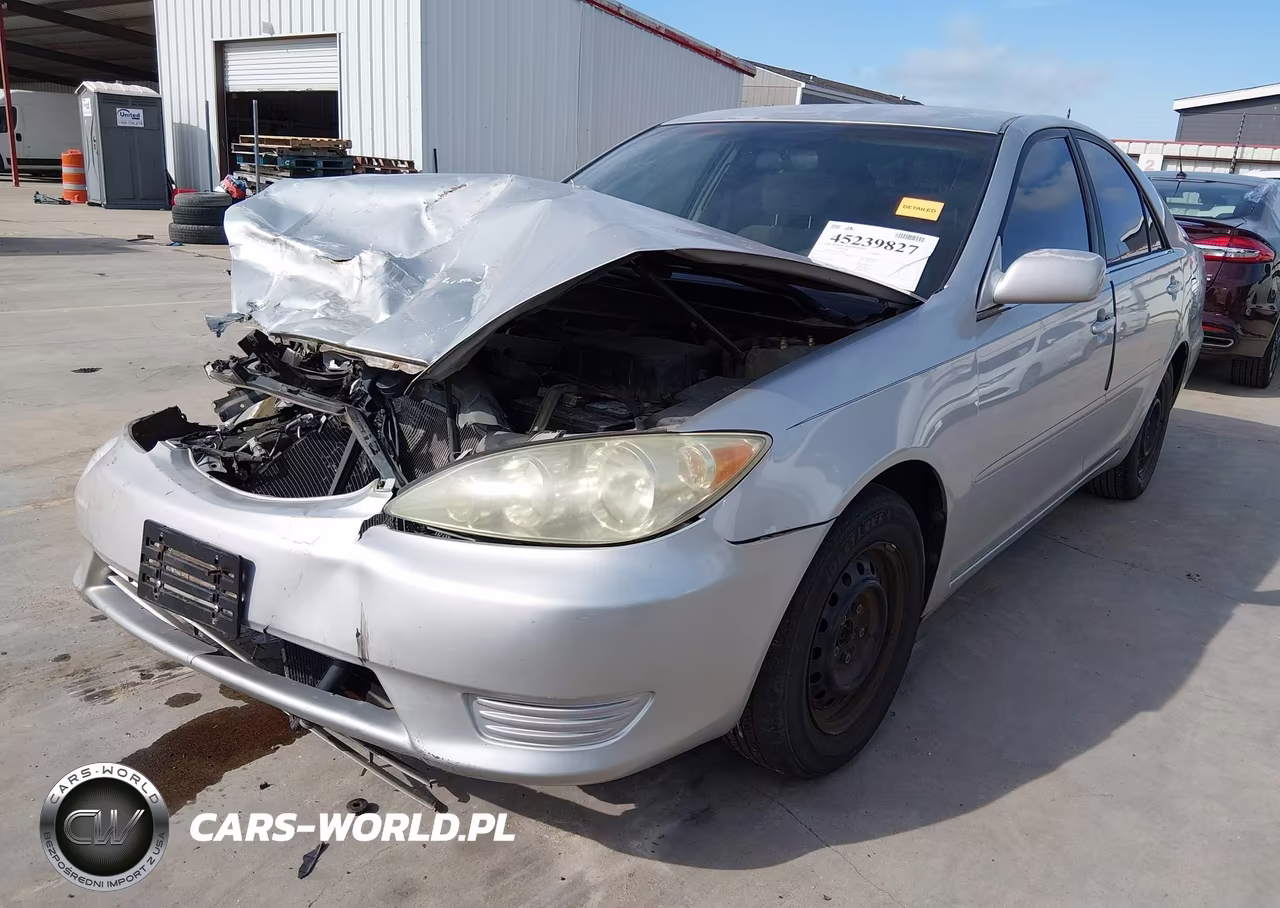 2005 Toyota Camry Le VIN:4T1BE32K05U995028 - 2