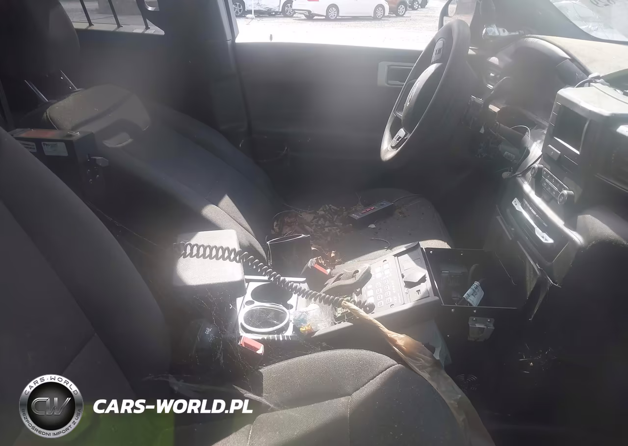 2022 Ford Police Interceptor Utility VIN:1FM5K8AB4NGB23258 - 5