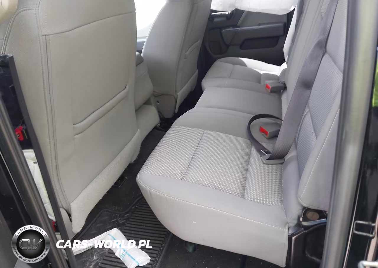 2017 Chevrolet Silverado 1500 Custom VIN:1GCVKPEH5HZ394321 - 8