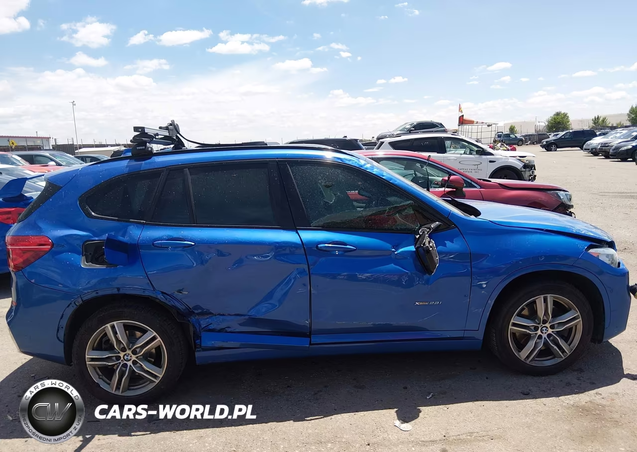 2017 BMW X1 xDrive28I VIN:WBXHT3C39H5F83660 - 14