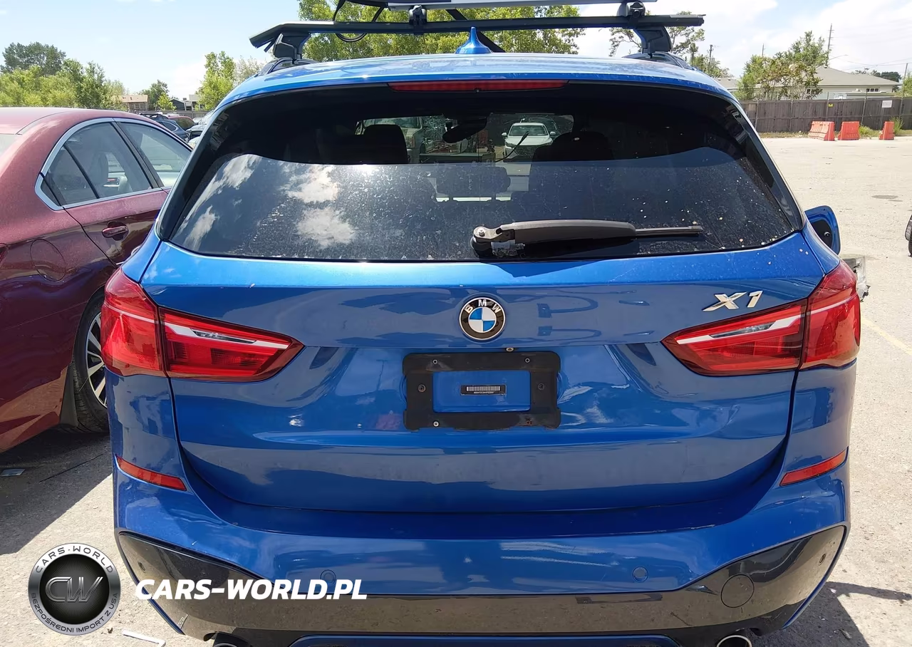 2017 BMW X1 xDrive28I VIN:WBXHT3C39H5F83660 - 17