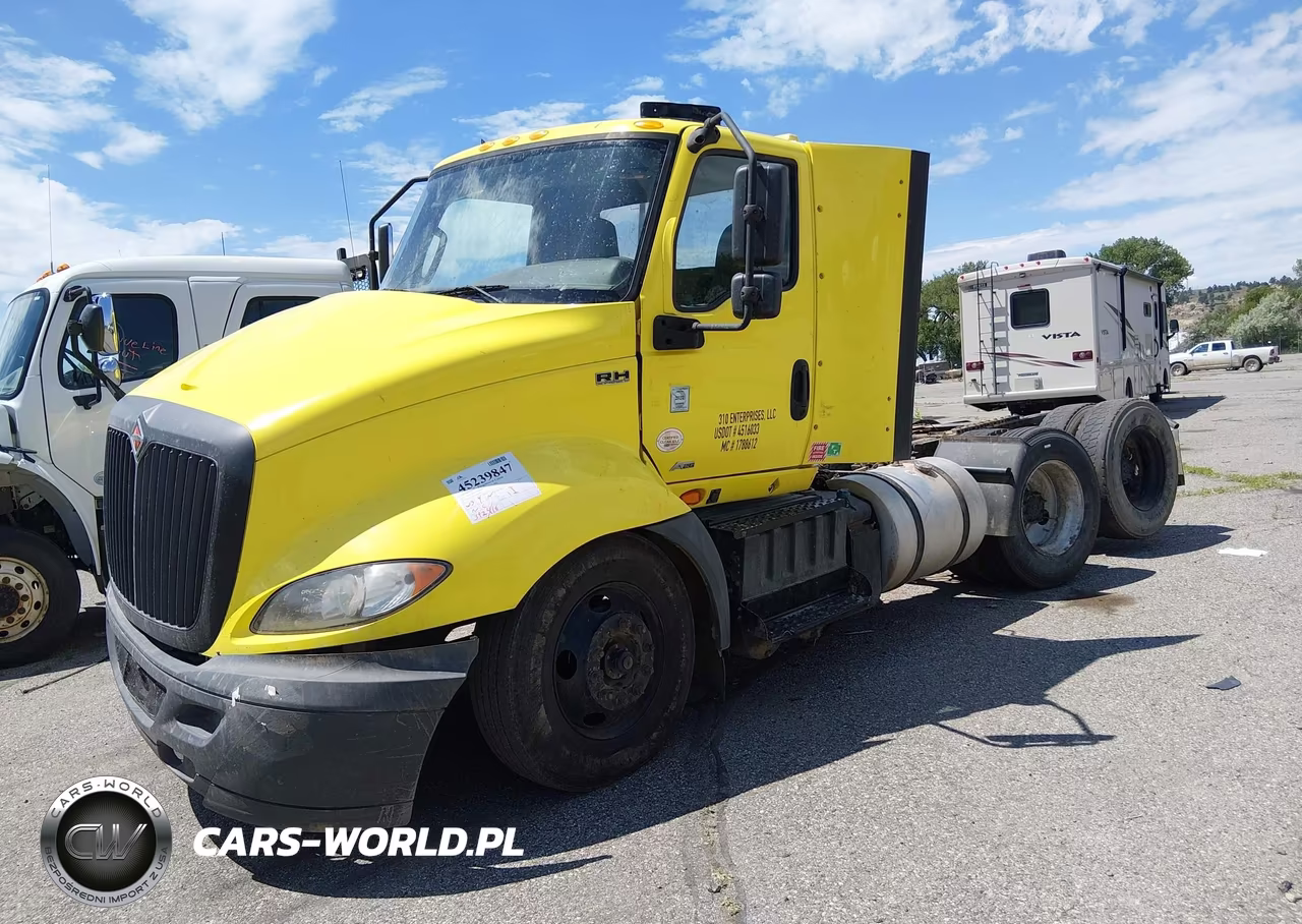 2020 International Rh VIN:3HSDWTZR3LN844829 - 2
