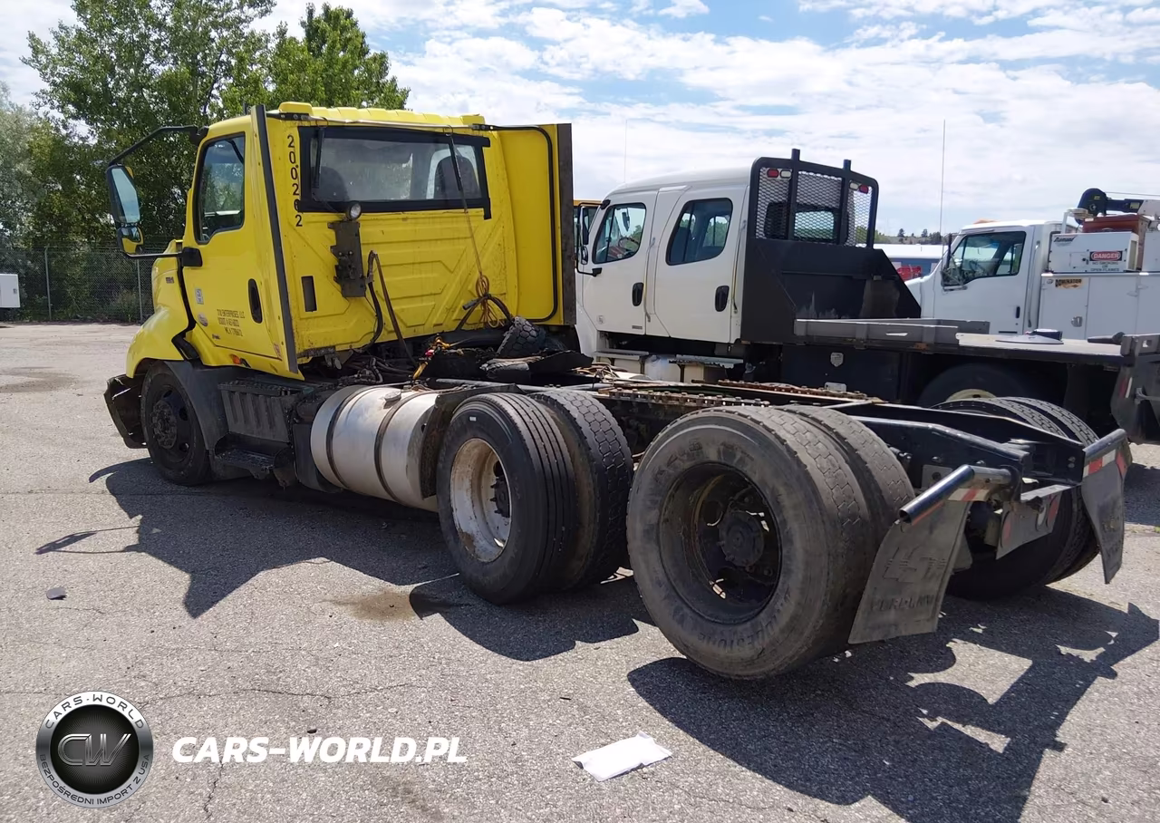 2020 International Rh VIN:3HSDWTZR3LN844829 - 3