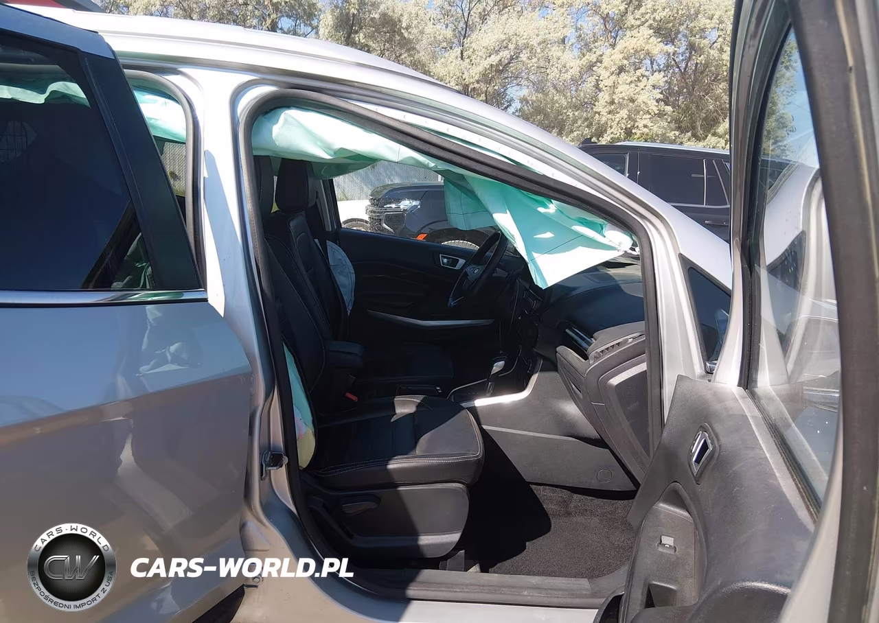2020 Ford Ecosport Titanium VIN:MAJ6S3KL6LC358564 - 5