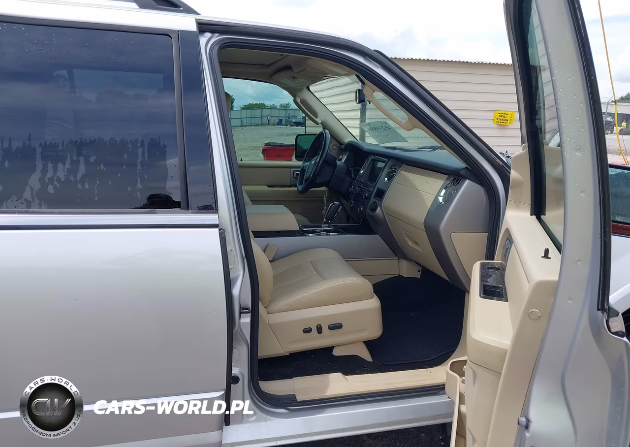 2016 Ford Expedition Limited VIN:1FMJU1KT3GEF25598 - 5