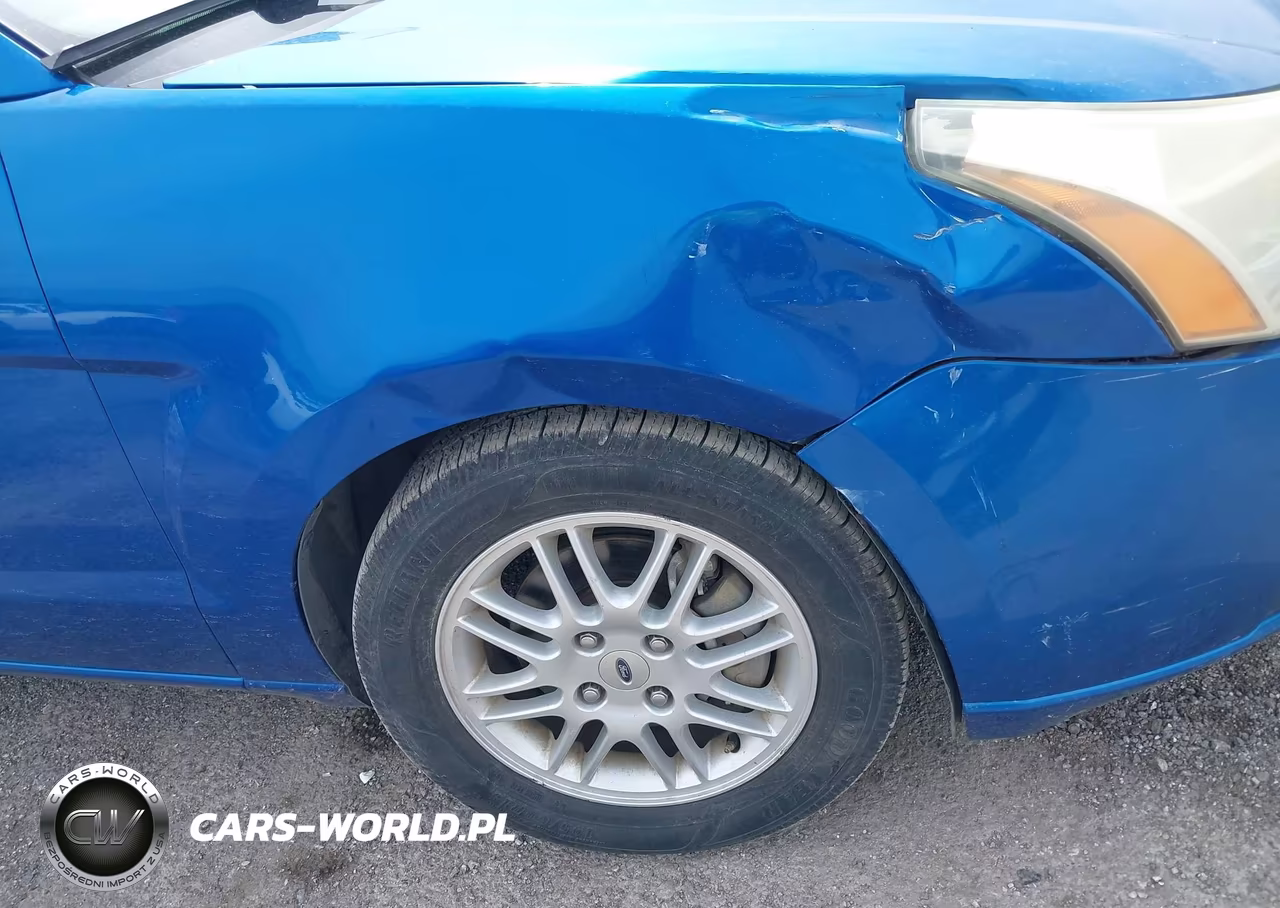 2010 Ford Focus Se VIN:1FAHP3FN7AW254019 - 6