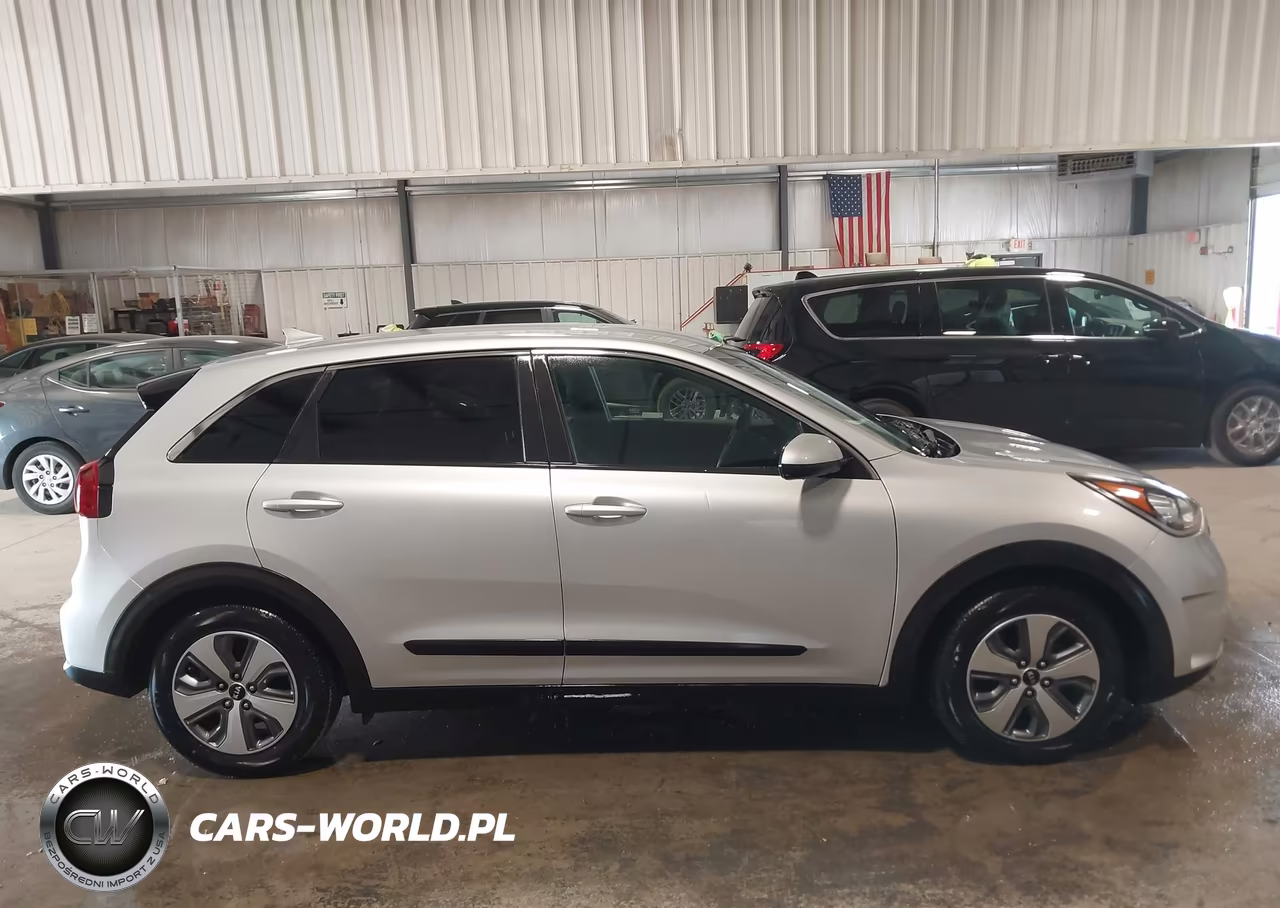 2019 Kia Niro Fe VIN:KNDCB3LC4K5218964 - 14