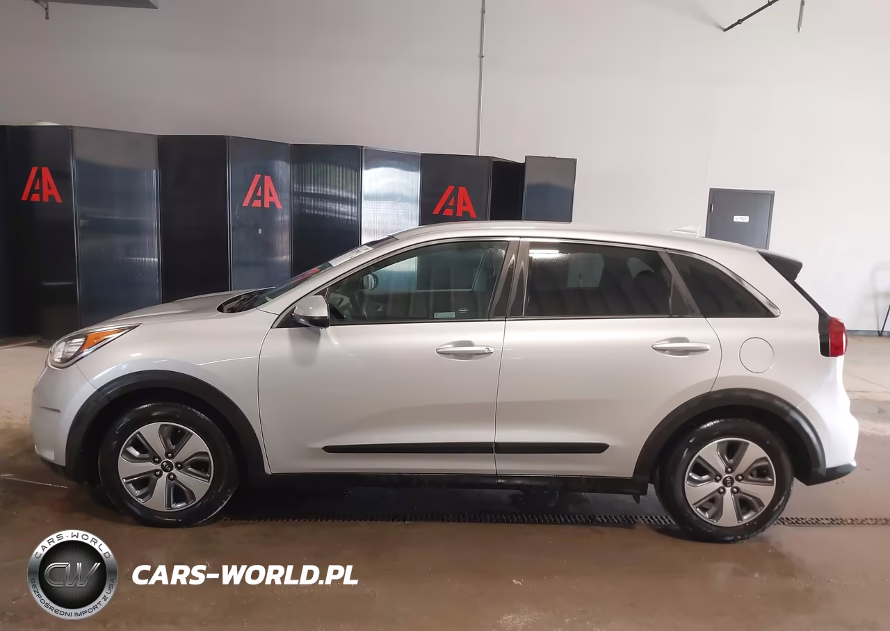 2019 Kia Niro Fe VIN:KNDCB3LC4K5218964 - 15