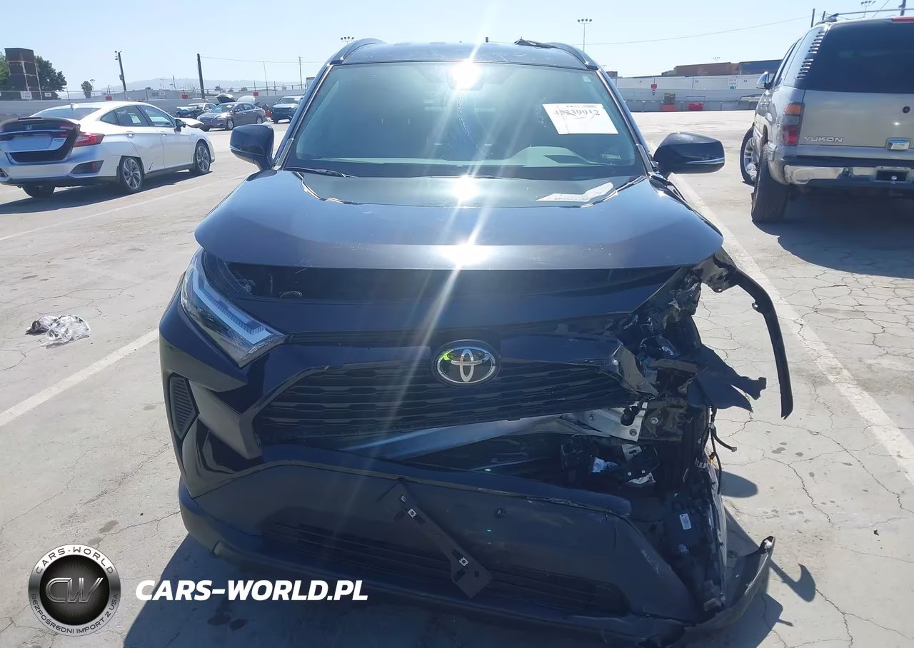 2024 Toyota Rav4 Xle VIN:2T3W1RFV5RW341658 - 12