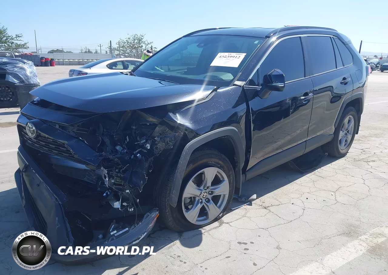 2024 Toyota Rav4 Xle VIN:2T3W1RFV5RW341658 - 2