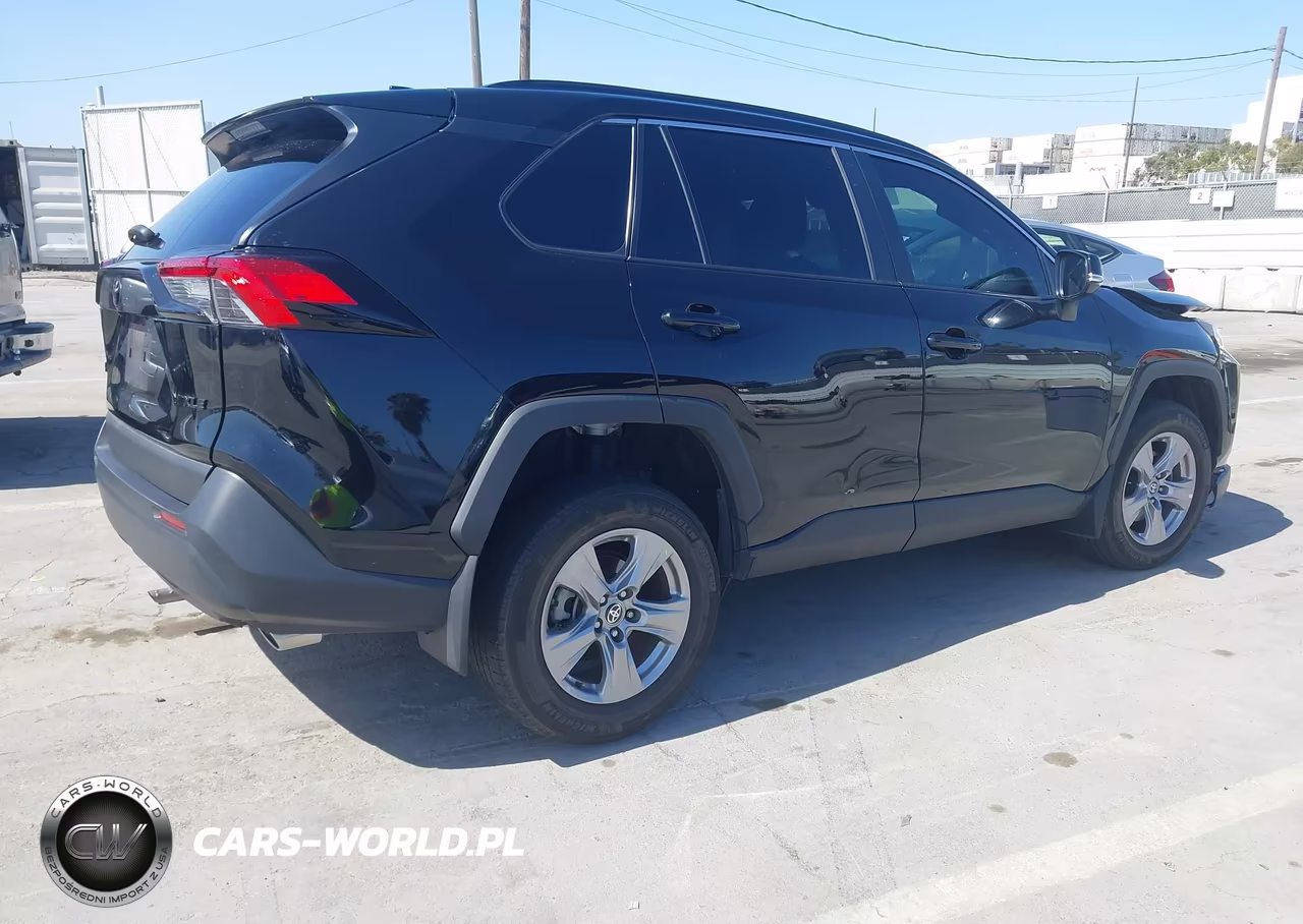 2024 Toyota Rav4 Xle VIN:2T3W1RFV5RW341658 - 4