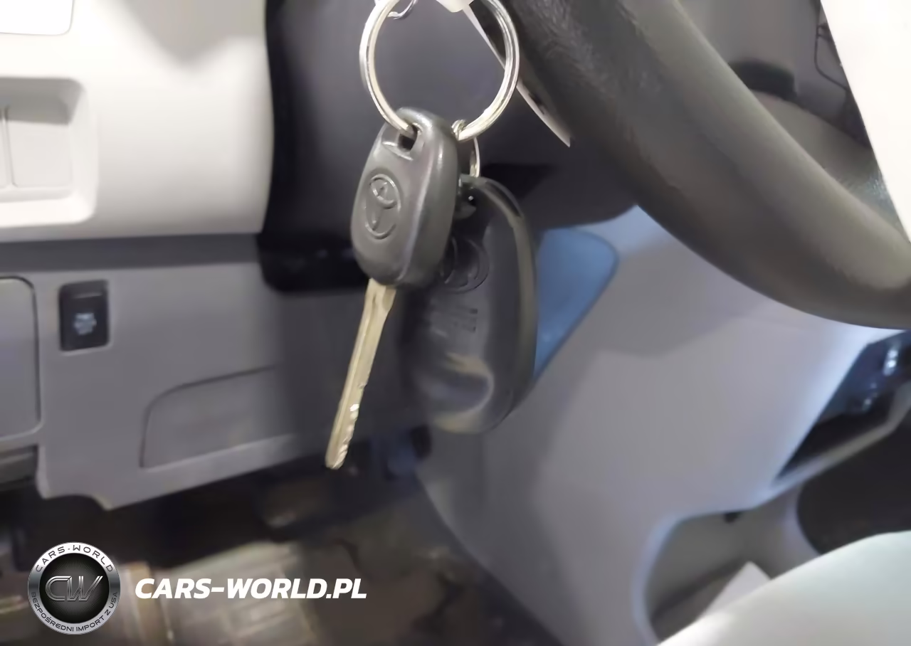 2015 Toyota Sienna Le 8 Passenger VIN:5TDKK3DC4FS640209 - 11