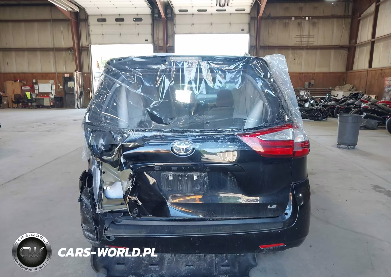 2015 Toyota Sienna Le 8 Passenger VIN:5TDKK3DC4FS640209 - 16
