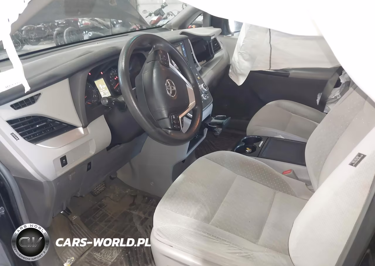 2015 Toyota Sienna Le 8 Passenger VIN:5TDKK3DC4FS640209 - 5