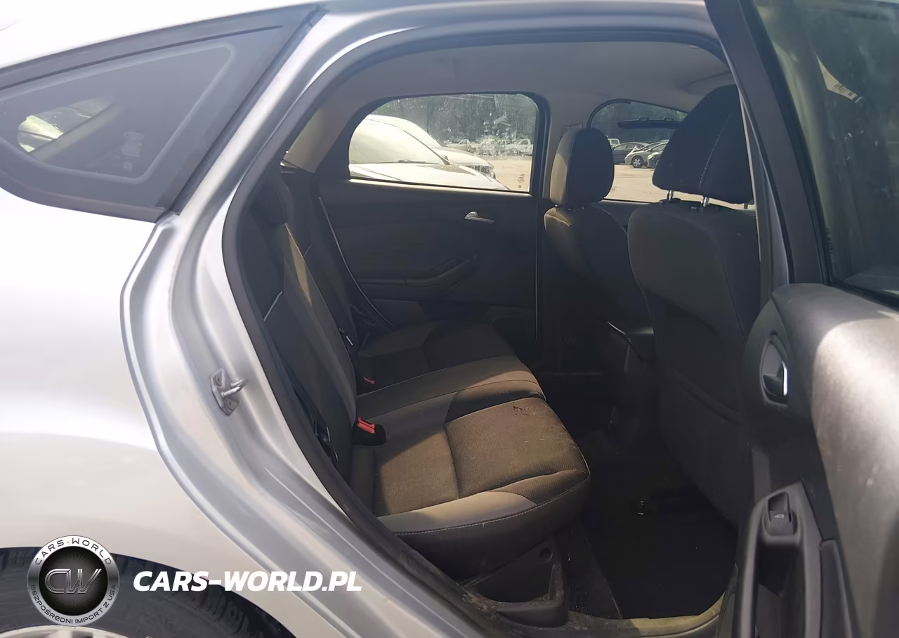 2014 Ford Focus Se VIN:1FADP3K21EL197091 - 8