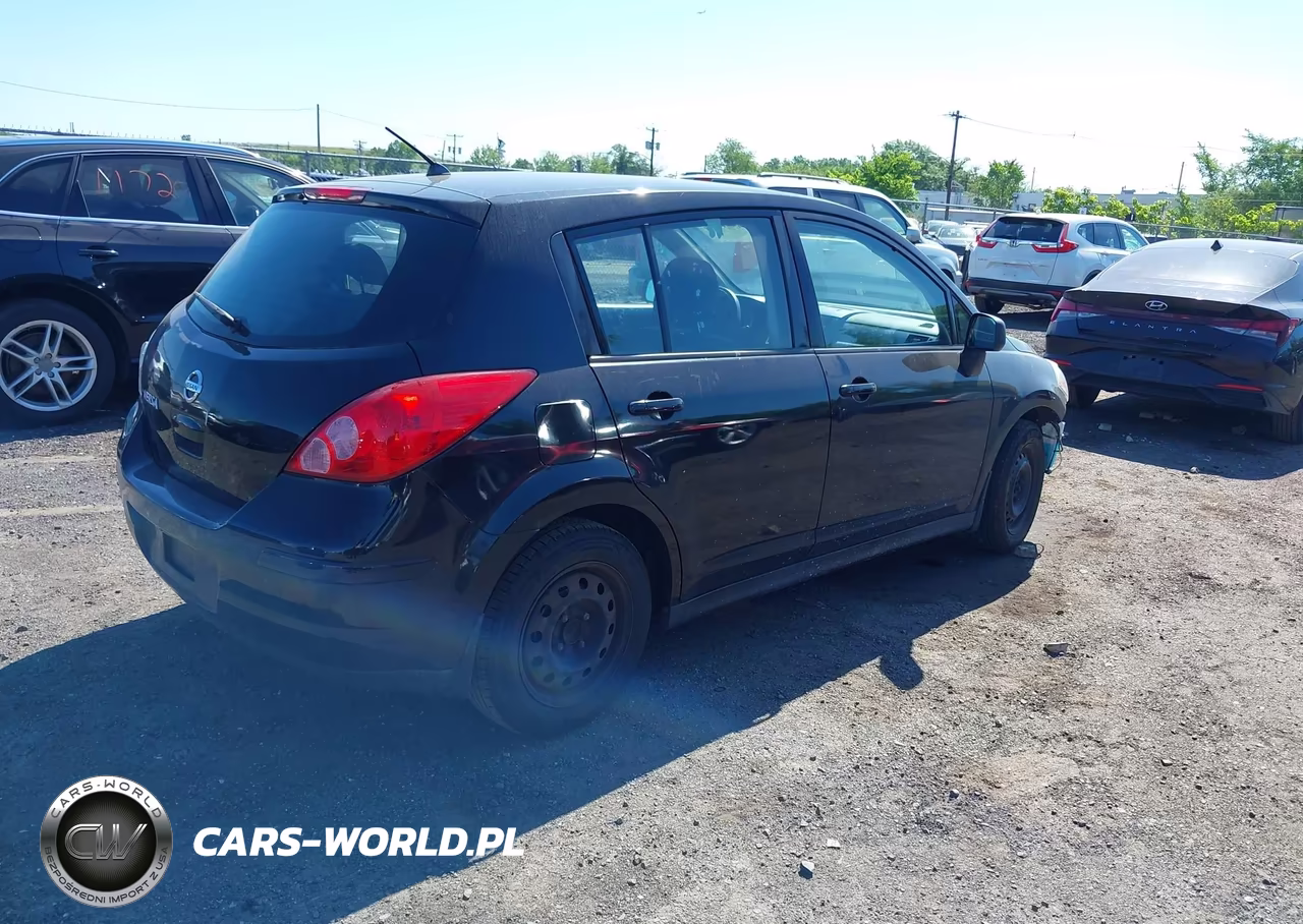 2010 Nissan Versa 1.8S VIN:3N1BC1CP2AL436497 - 4
