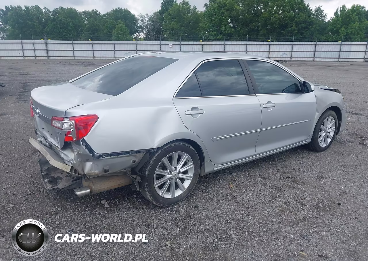 2012 Toyota Camry Xle VIN:4T4BF1FKXCR274021 - 4