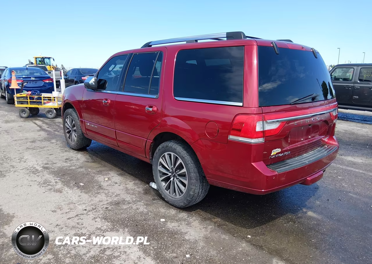 2016 Lincoln Navigator Select VIN:5LMJJ2JT7GEL02588 - 3