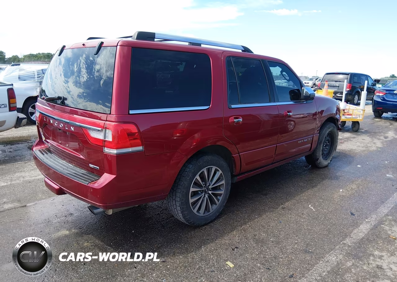2016 Lincoln Navigator Select VIN:5LMJJ2JT7GEL02588 - 4