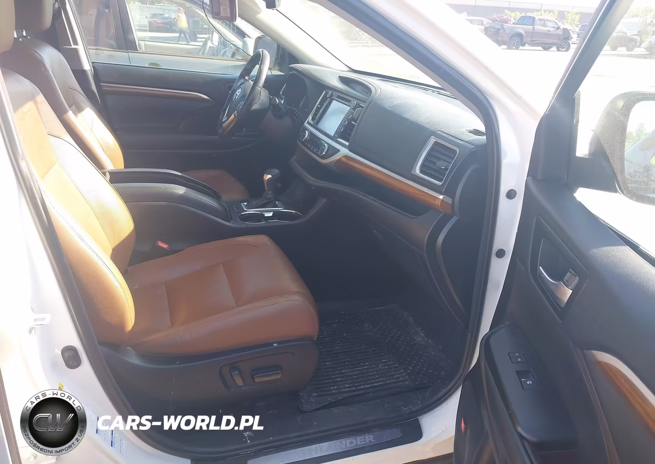 2018 Toyota Highlander Limited VIN:5TDDZRFH9JS865492 - 5