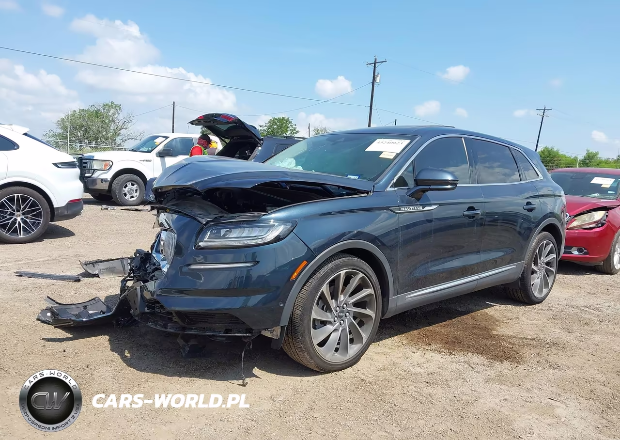 2023 Lincoln Nautilus Reserve VIN:2LMPJ6K92PBL05664 - 2