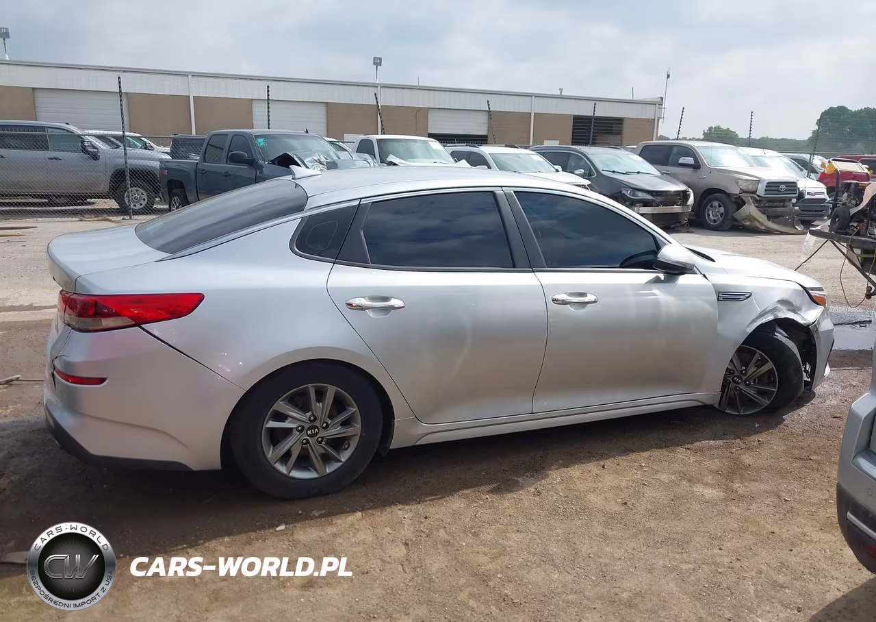 2019 Kia Optima Lx VIN:5XXGT4L30KG310573 - 13