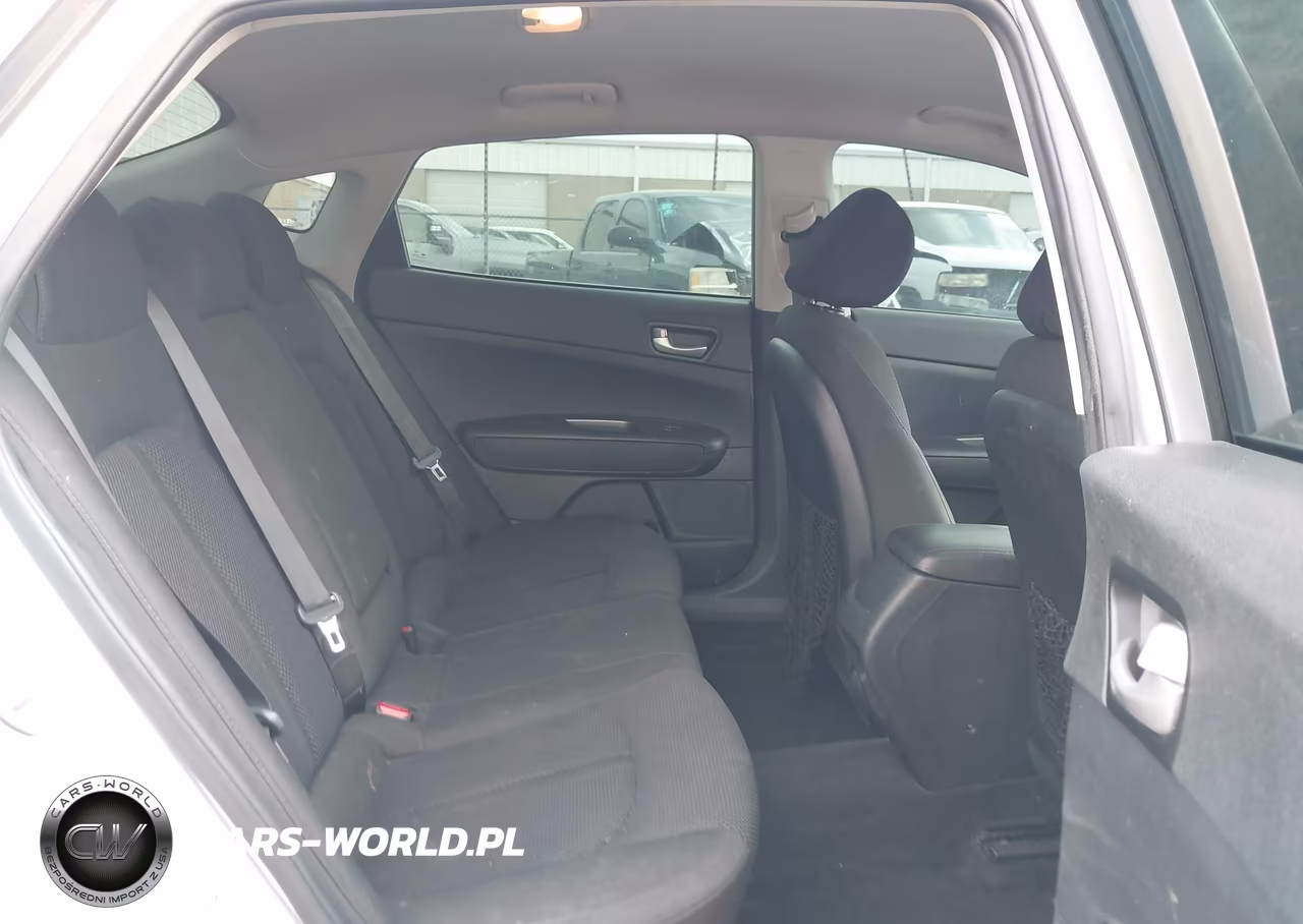 2019 Kia Optima Lx VIN:5XXGT4L30KG310573 - 8