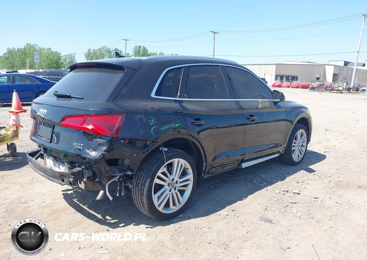 2018 Audi Q5 2.0T Premium-2.0T Tech Premium VIN:WA1BNAFY5J2015249 - 4