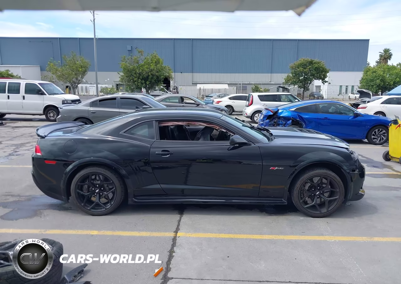 2015 Chevrolet Camaro Z-28 VIN:2G1FZ1EE2F9700653 - 13