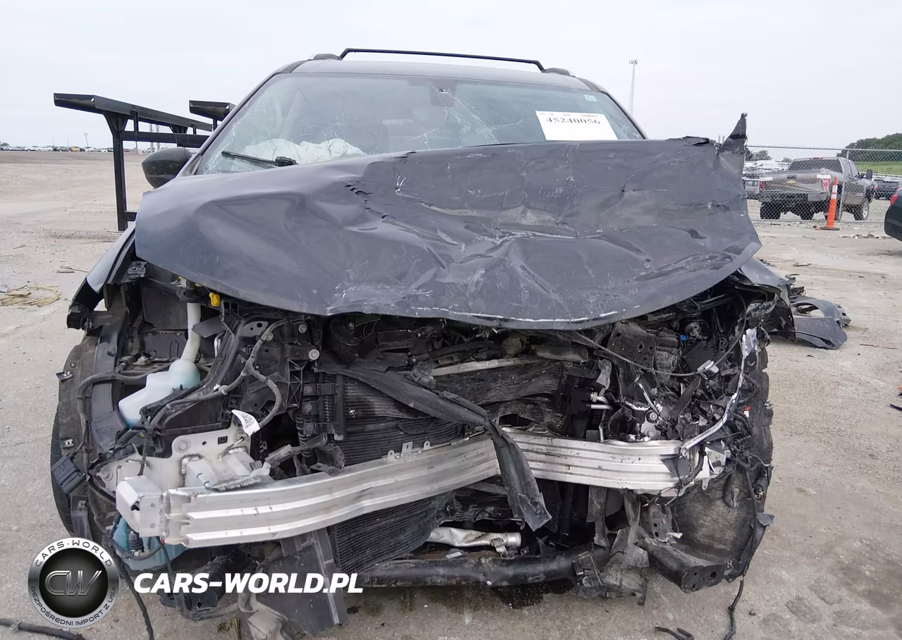 2020 Chrysler Pacifica Touring L Plus VIN:2C4RC1EG0LR126749 - 6