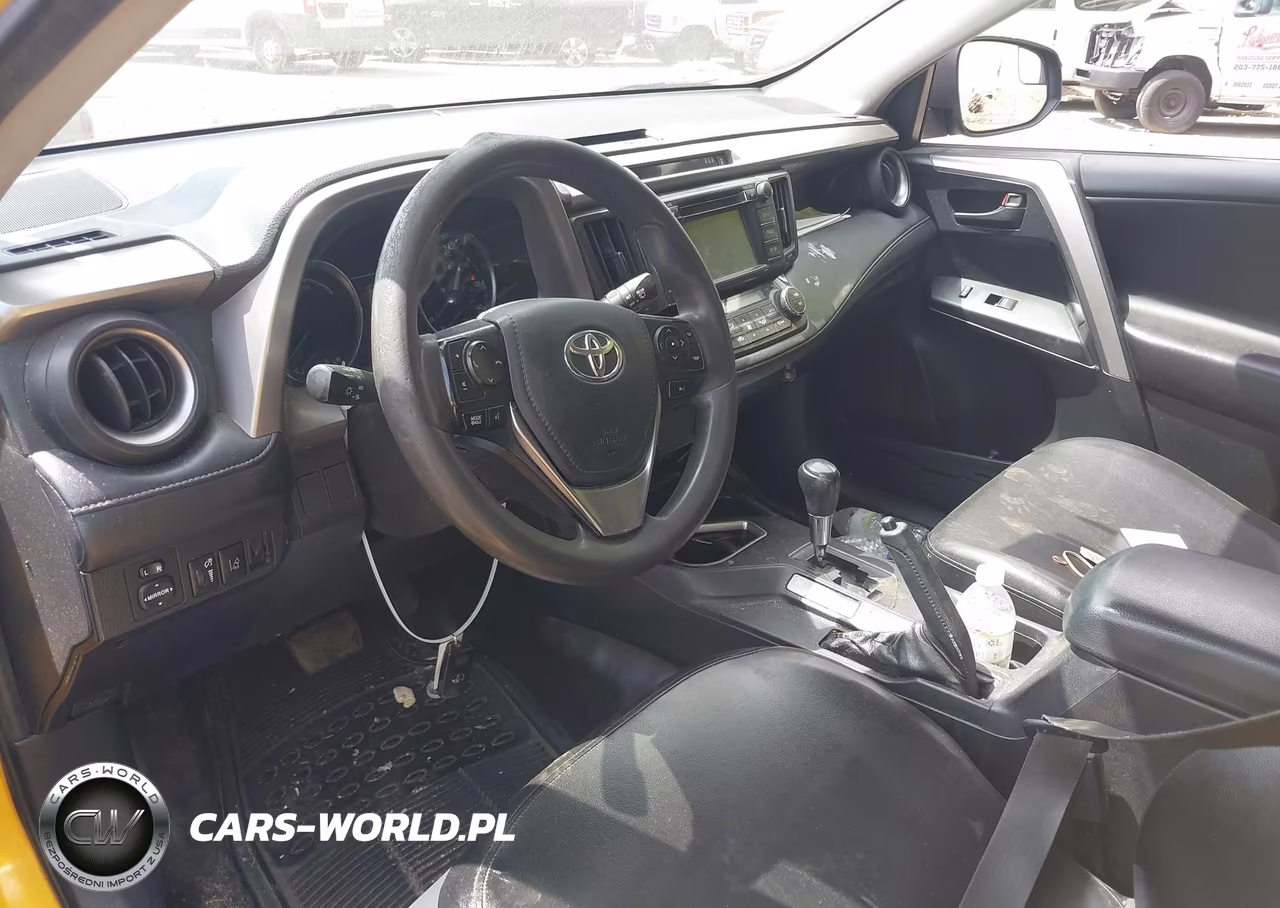 2018 Toyota Rav4 Hybrid Le VIN:JTMRJREV4JD187668 - 5