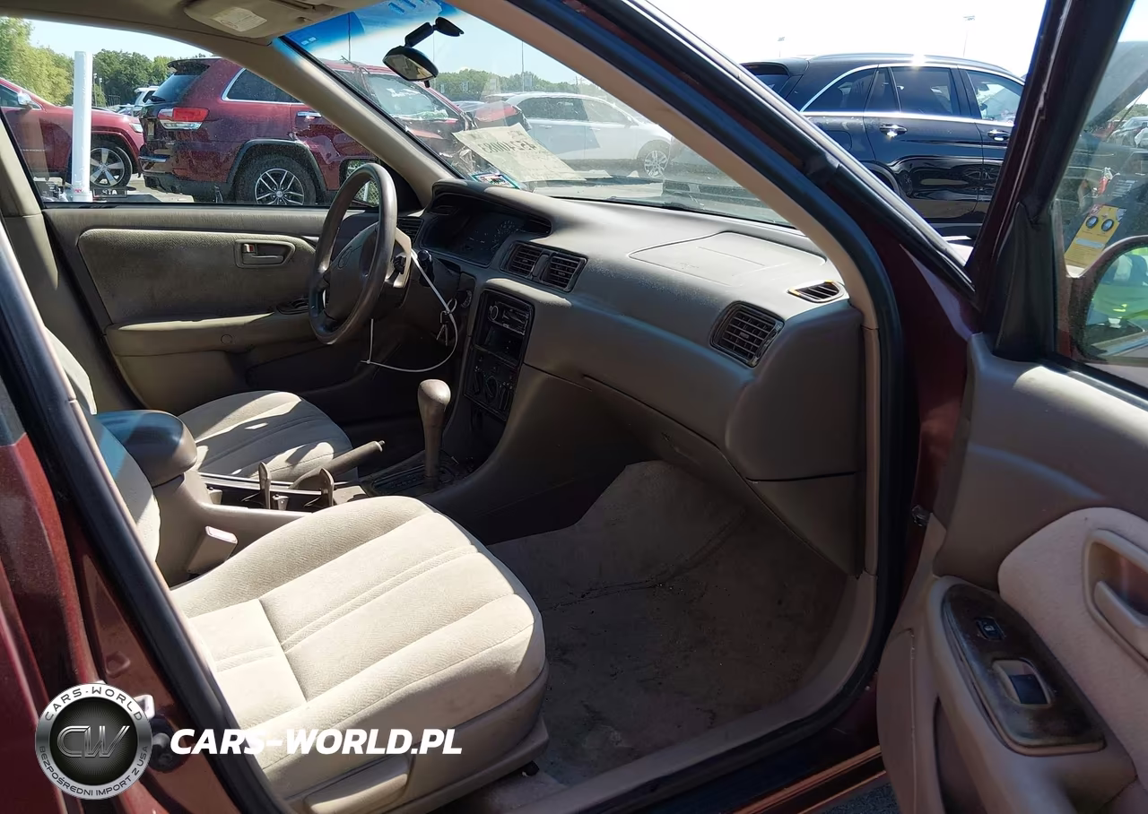 2000 Toyota Camry Ce VIN:4T1BG22K1YU695300 - 5