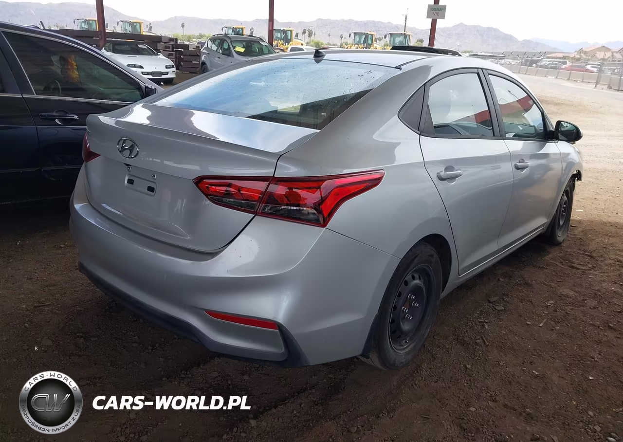 2019 Hyundai Accent Se VIN:3KPC24A33KE088348 - 4