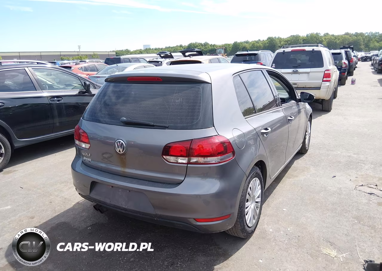 2012 Volkswagen Golf 2.5L 4-Door VIN:WVWDB7AJ2CW336889 - 4