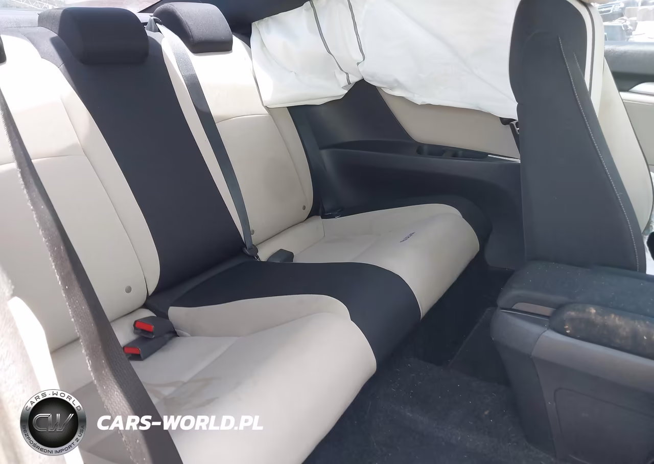 2018 Honda Civic Ex-T VIN:2HGFC3B38JH351327 - 8