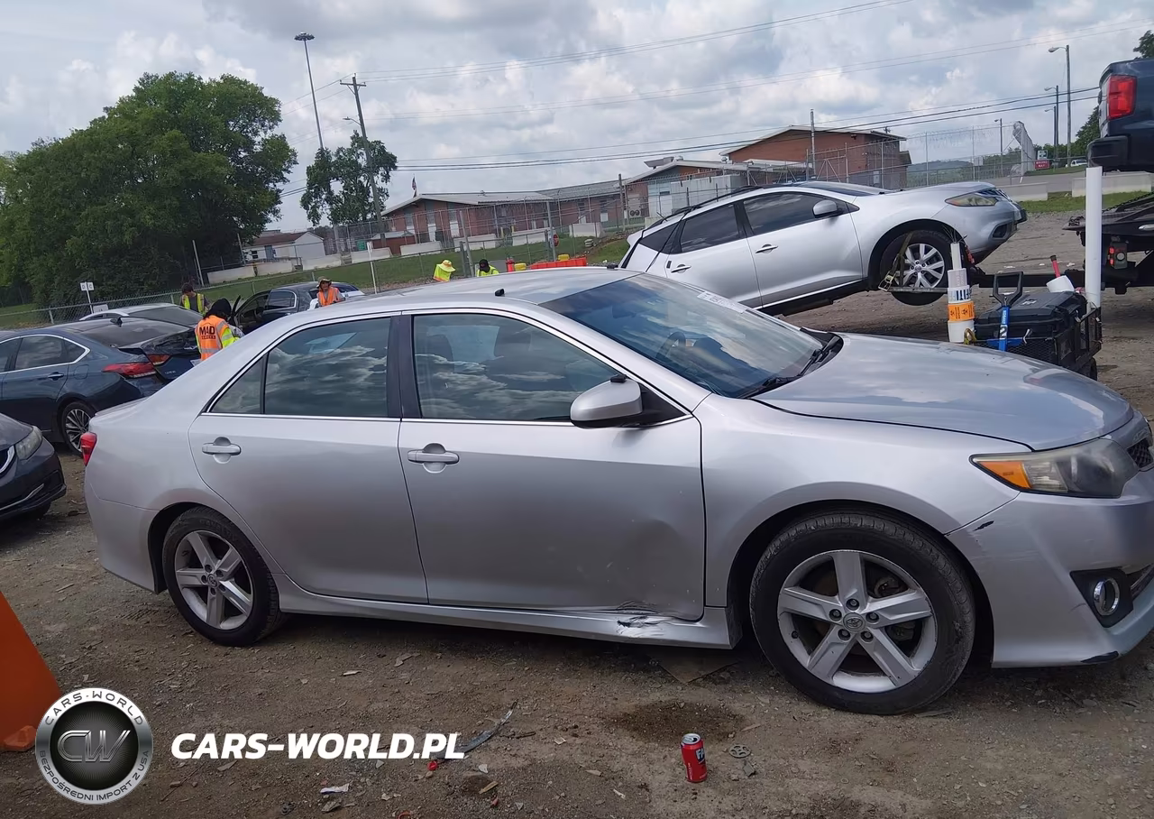 2013 Toyota Camry Se VIN:4T1BF1FK4DU274561 - 12