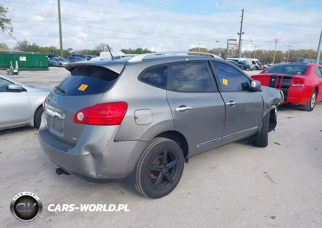 2013 Nissan Rogue Sv VIN:JN8AS5MT5DW512702 - 4