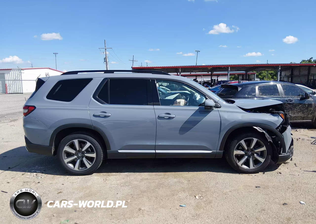 2024 Honda Pilot Touring VIN:5FNYG1H73RB026032 - 13