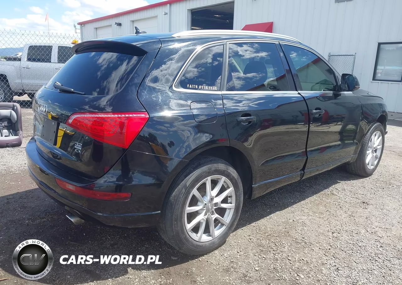 2010 Audi Q5 3.2 Premium VIN:WA1CKAFP4AA030965 - 4
