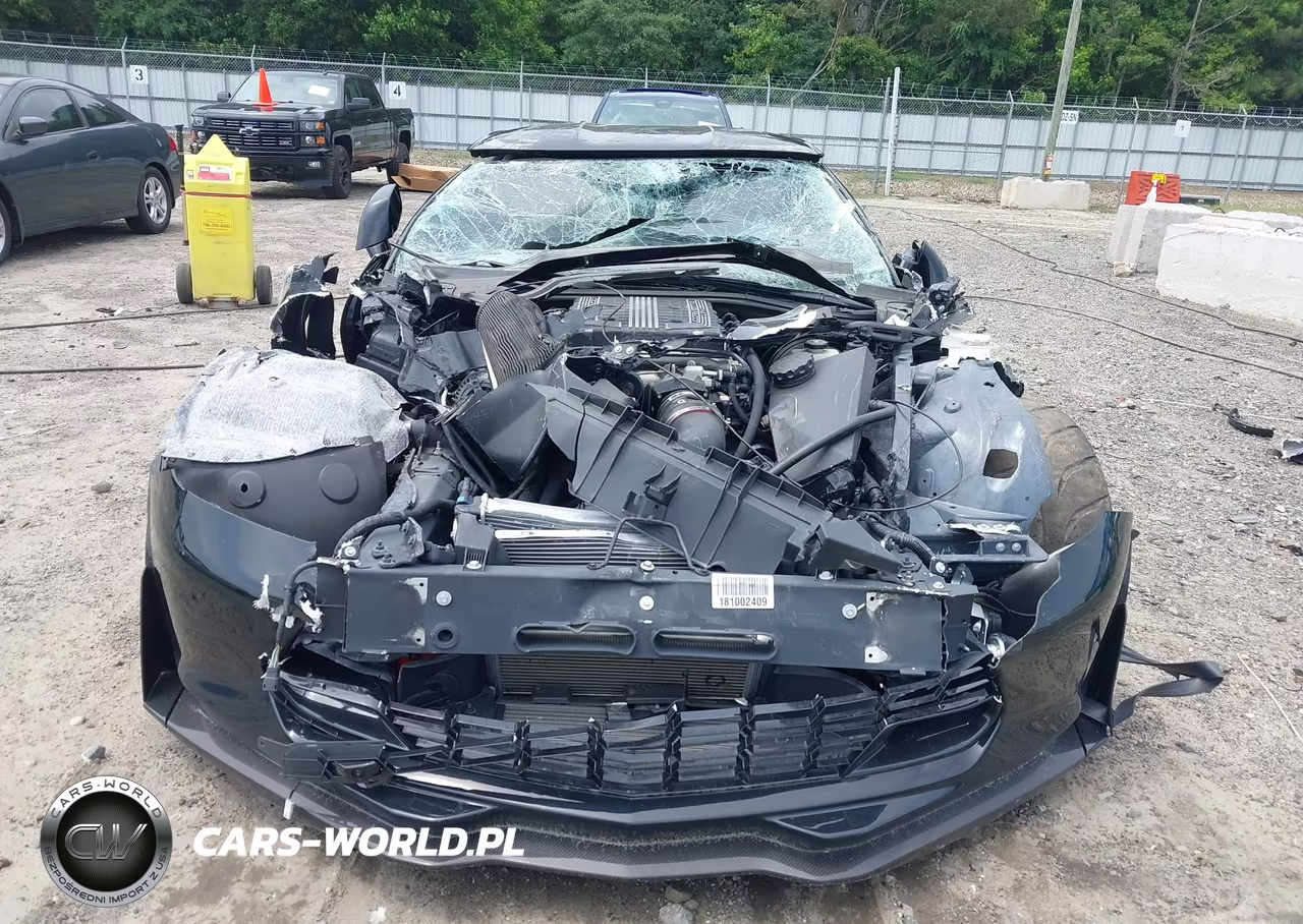 2018 Chevrolet Corvette Z06 VIN:1G1YT2D64J5600554 - 13