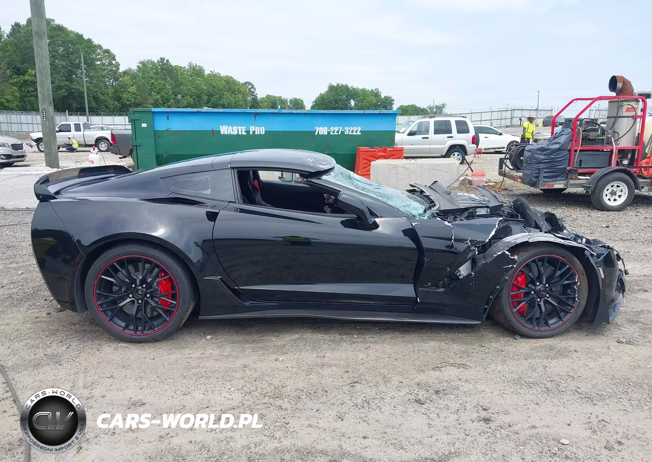 2018 Chevrolet Corvette Z06 VIN:1G1YT2D64J5600554 - 14