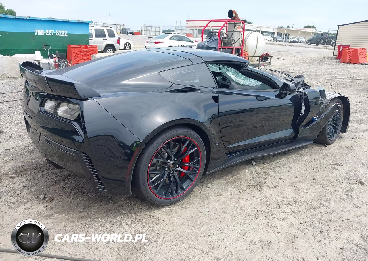 2018 Chevrolet Corvette Z06 VIN:1G1YT2D64J5600554 - 4
