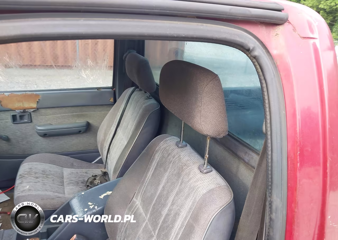 1999 Toyota Tacoma VIN:4TANL42N5XZ410484 - 8