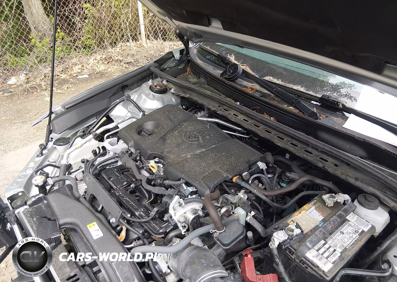 2024 Toyota Camry Le VIN:4T1C11AK0RU861602 - 10