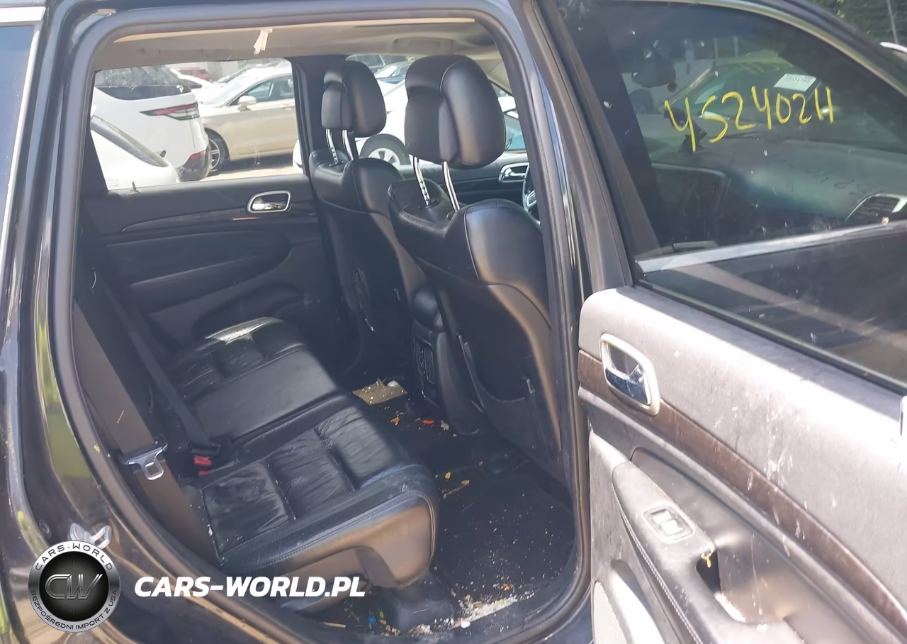 2012 Jeep Grand Cherokee Laredo VIN:1C4RJFAG6CC140057 - 8