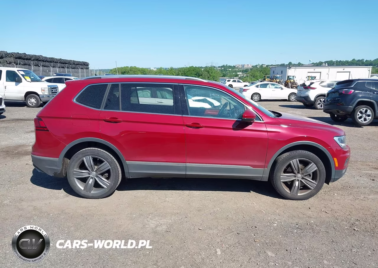 2020 Volkswagen Tiguan 2.0T Se-2.0T Se R-Line Black-2.0T Sel VIN:3VV2B7AX2LM015612 - 13