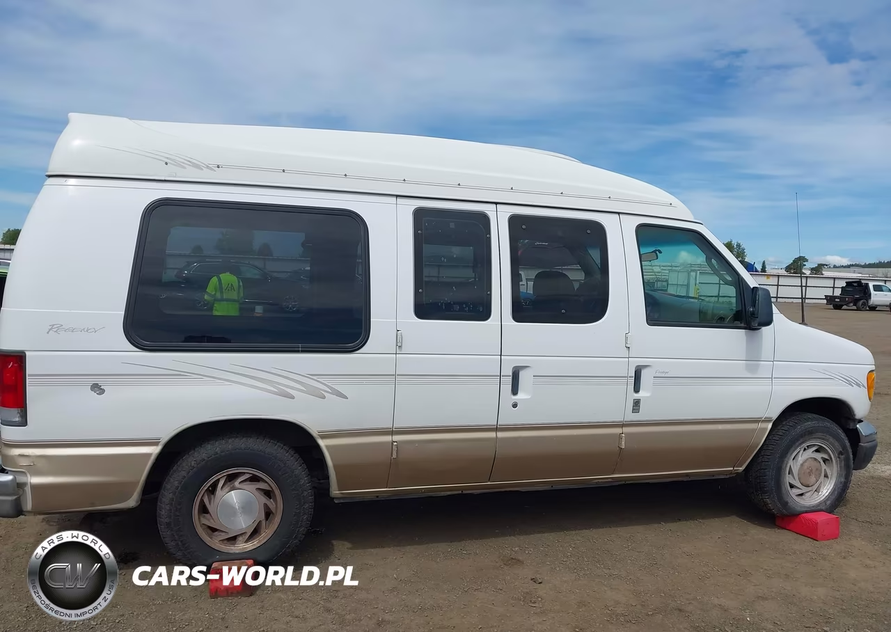 2003 Ford E-150 Recreational VIN:1FDRE14W23HA31393 - 14