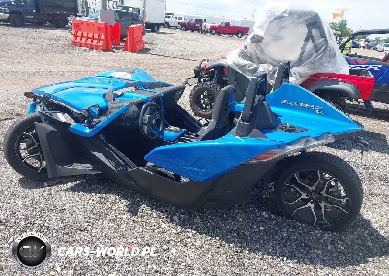 2020 Polaris Slingshot Sl VIN:57XAAPHD3L8136637 - 3